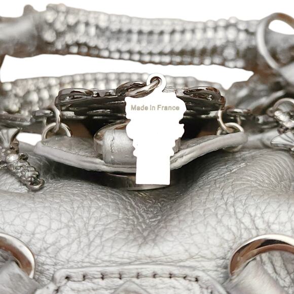 ON AURA TOUT VU Paris silver leather crystal beaded mini statement bag Gagaku - Picture 9 of 11